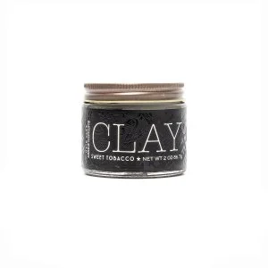 18.21 Man Made Clay Sweet Tobacco arcilla para el cabello 59 g