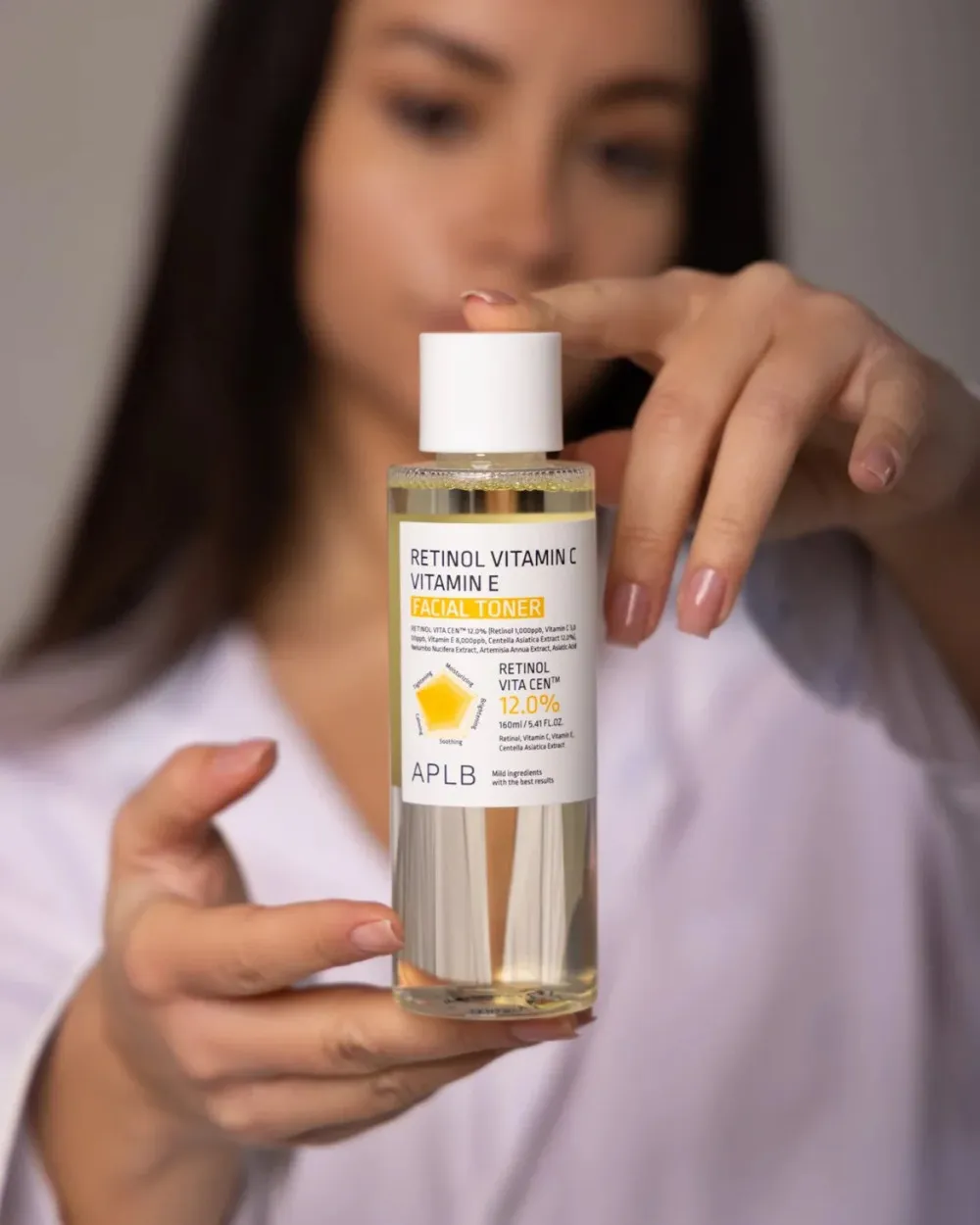 Tónico facial antiedad con retinol, vitamina C y vitamina E 160 ml