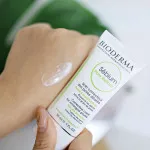 Sébium Pore Refiner crema para poros dilatados 30 ml