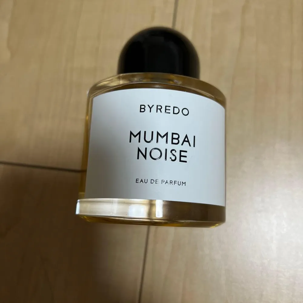 Mumbai Noise agua de perfume unisex 100 ml