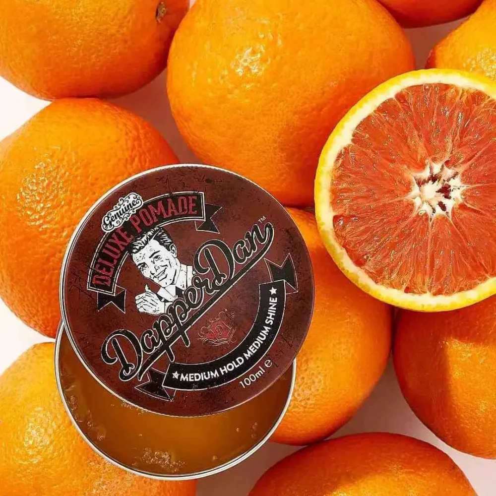 Deluxe Pomade pomada de peinado a base de agua para brillo y fijación 100 ml