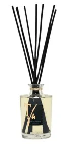 VANILLA ML. 250 FRAGANCIA PARA EL HOGAR - TFU (Incluye 10 varillas de bambú negras de 30 cm)
