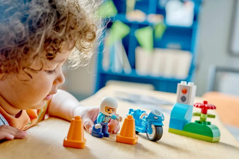 DUPLO® 10471 Moto de policía azul