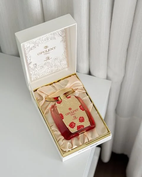 Opulent Bloom Eau de Parfum para mujer 100 ml