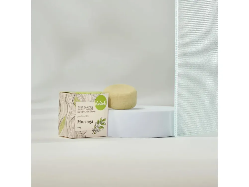 Kvitok Champú sólido con acondicionador anticaspa de Moringa (25 g): cabello brillante y sin caspa