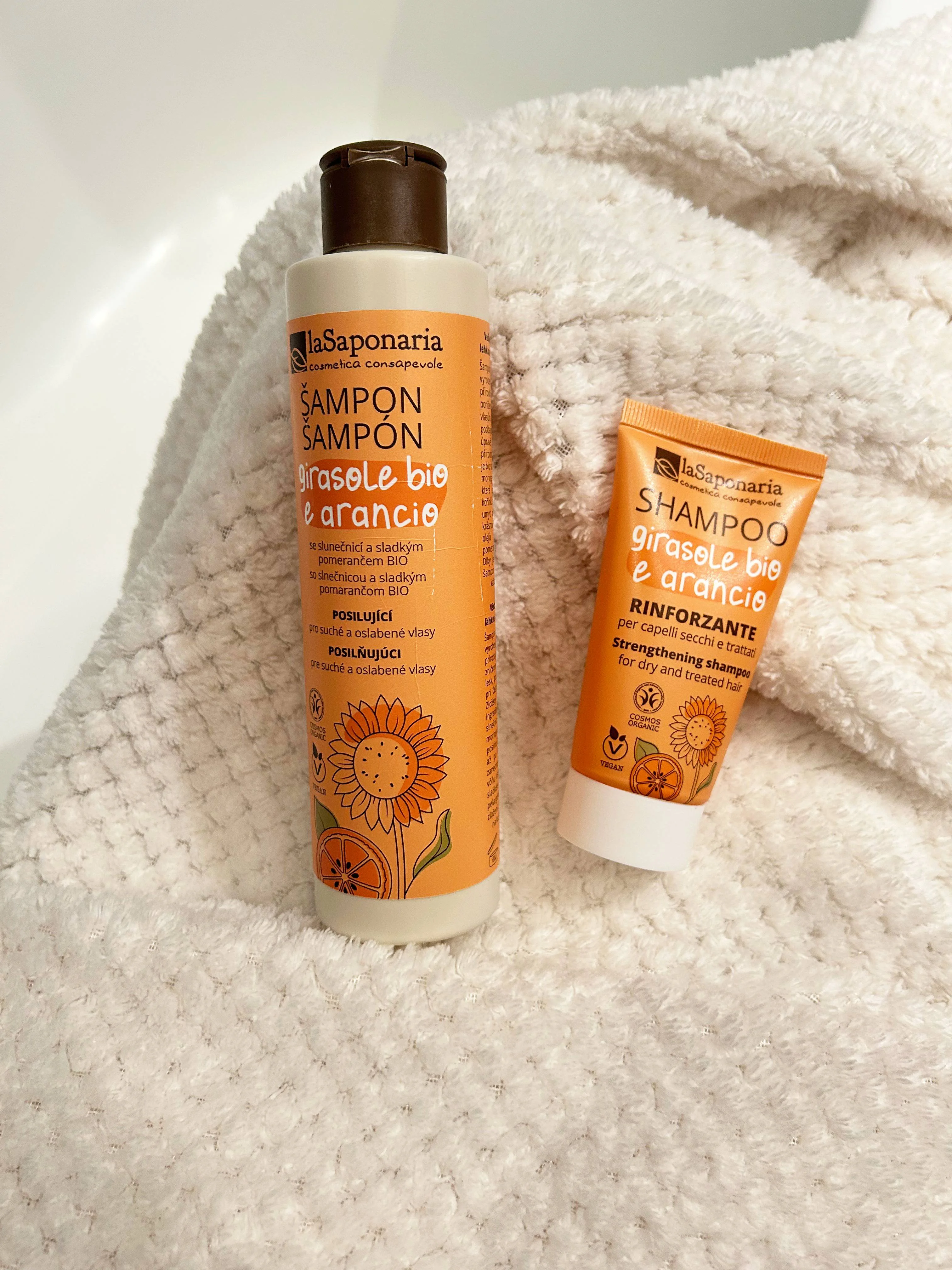 laSaponaria Champú con girasol y naranja dulce BIO 30 ml