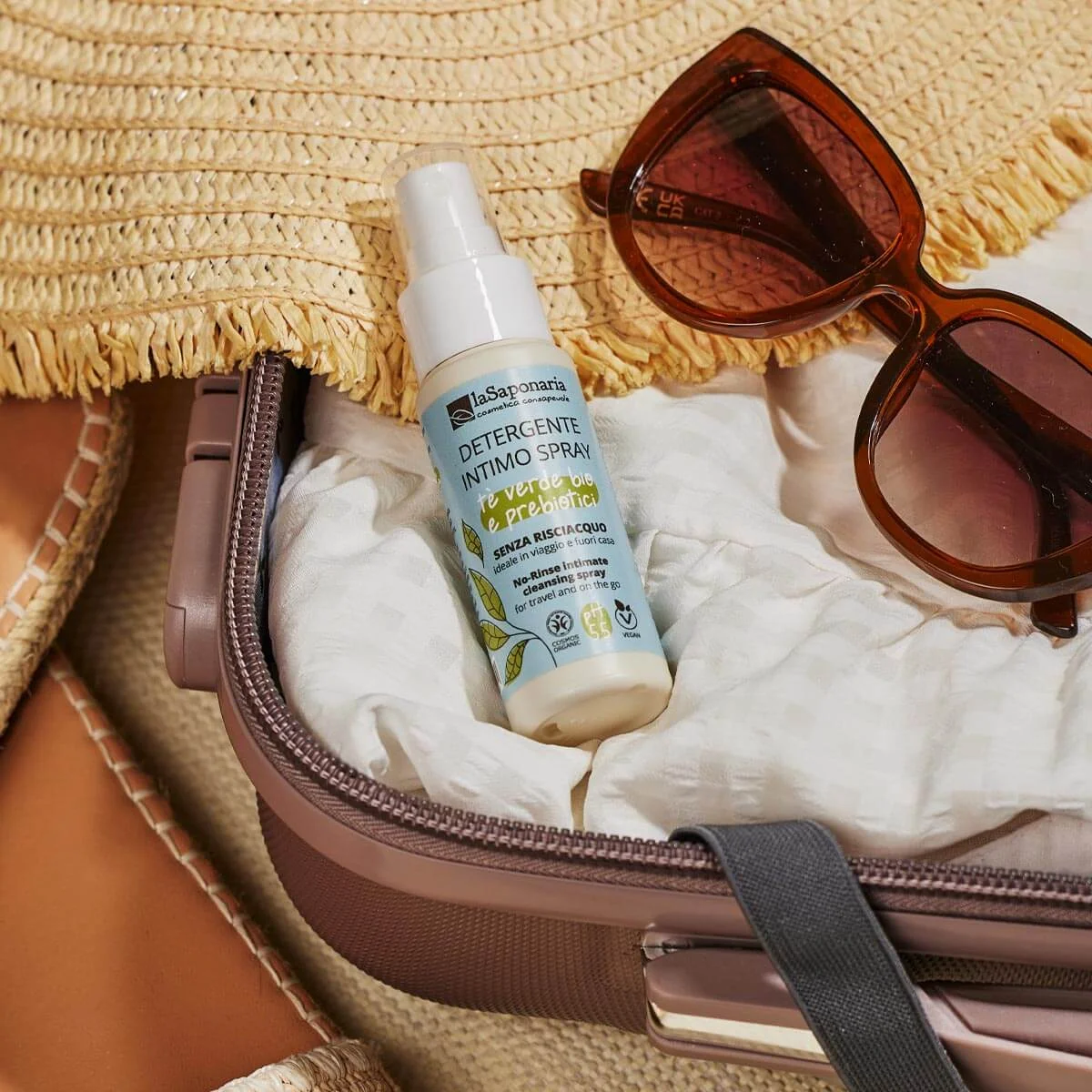 laSaponaria Spray íntimo sin aclarado con té verde BIO (50 ml) - higiene íntima rápida en cualquier momento y lugar