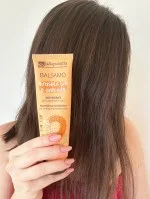 laSaponaria Acondicionador nutritivo con girasol y aguacate para cabello seco y dañado 30 ml