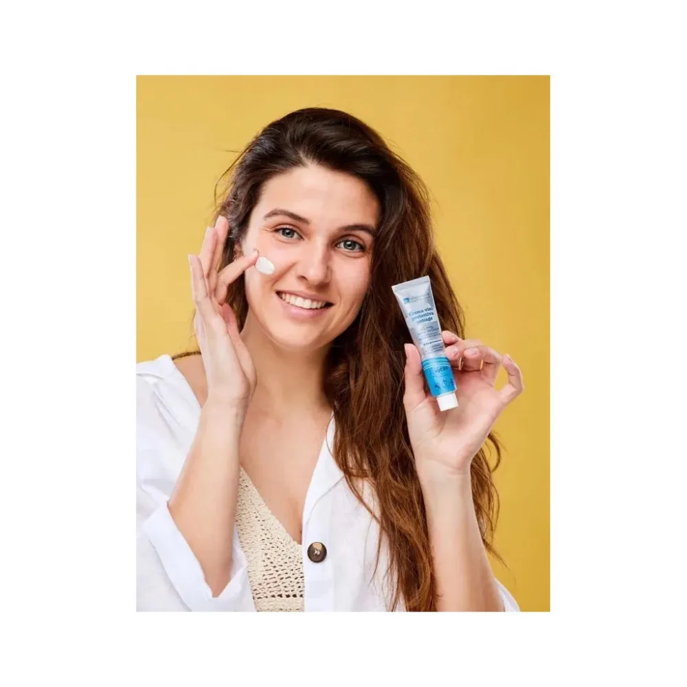 laSaponaria Crema reafirmante y protectora de la piel SPF 30 BIO (40 ml)