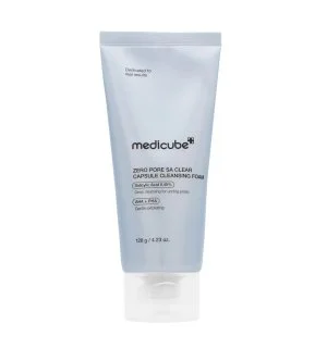Medicube Zero Pore Capsule Cleansing Foam espuma para la limpieza profunda de los poros con cápsulas de exosomas y AHA-BHA-PHA 120 g