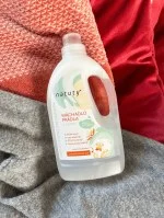 Natuty Agente de enjuague para la ropa con aroma a limón 1,5 l