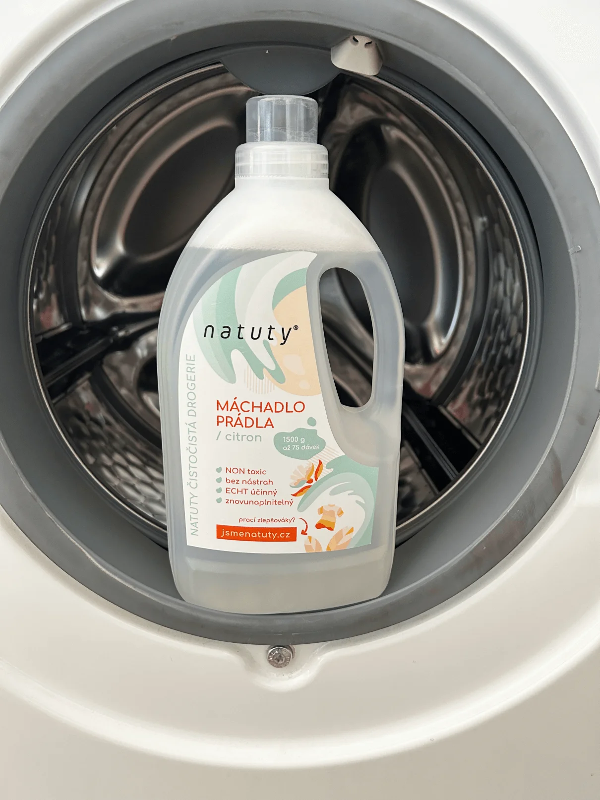 Natuty Agente de enjuague para la ropa con aroma a limón 1,5 l