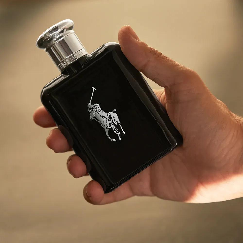 Polo Black agua de tocador para hombre 125 ml