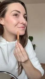 SO’BiO étic Corrector BIO (4 g) 25 BEIGE DORÉ — beige dorado - cubre las imperfecciones de la piel