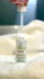 SO’BiO étic Sérum hidratante fortalecedor con leche de burra BIO (30 ml) - con ácido hialurónico