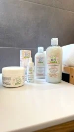 SO’BiO étic Sérum hidratante fortalecedor con leche de burra BIO (30 ml) - con ácido hialurónico