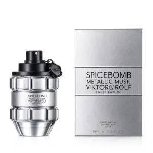 Viktor & Rolf Spicebomb Metallic Musk agua de perfume para hombre