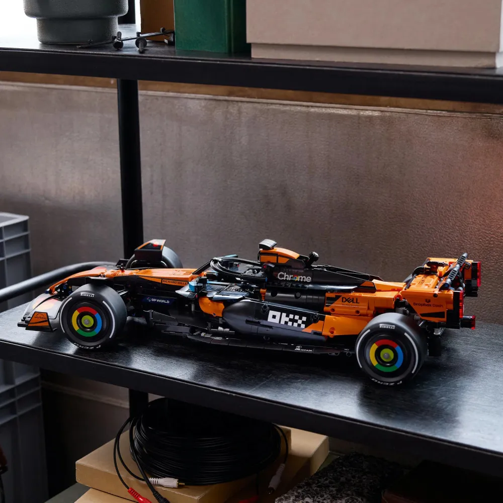 Technic 42228 Coche McLaren MCL39 F1®