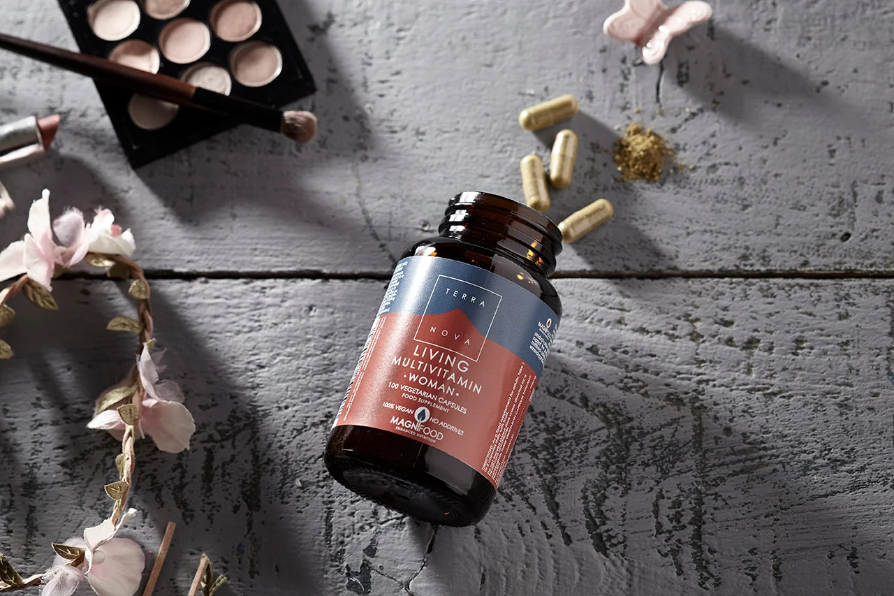 Terranova Health Living Multivitamin Woman (50 cápsulas) - para las necesidades específicas del cuerpo de la mujer