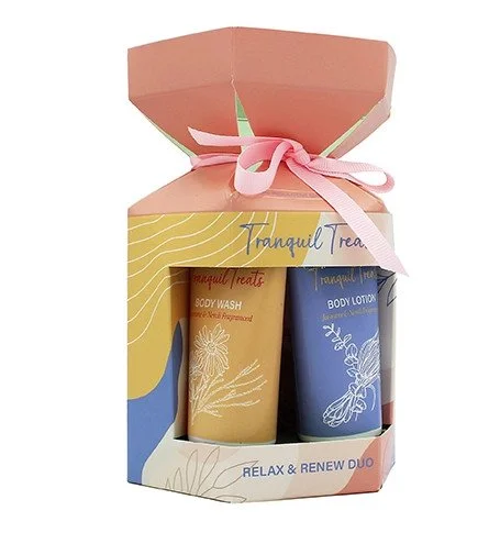 Tranquil Treats set de regalo gel de ducha + leche corporal 50 ml + esponja de baño