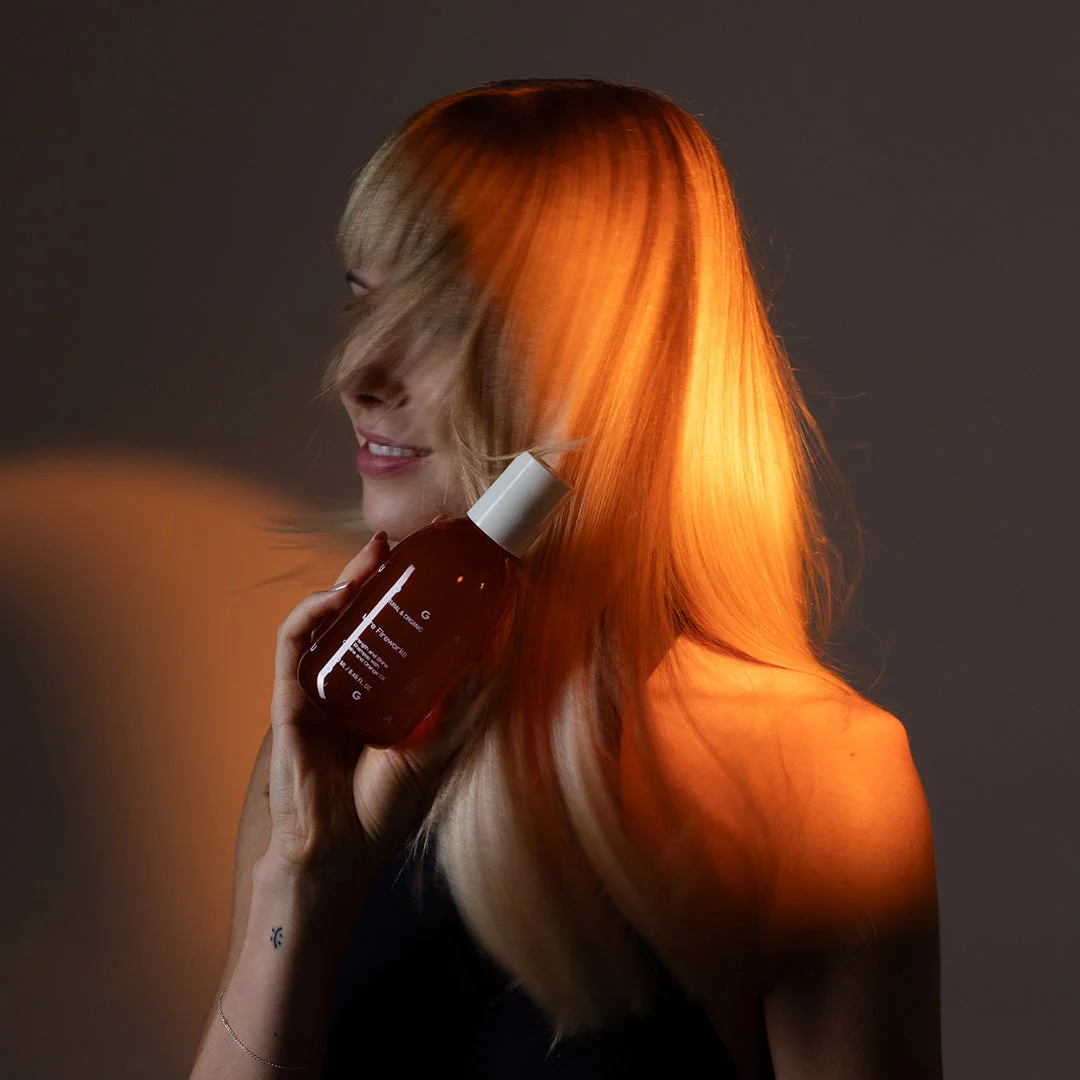 Uoga Uoga Champú para fortalecer y dar brillo al cabello More Fireworks BIO (250 ml) - con aroma a naranja