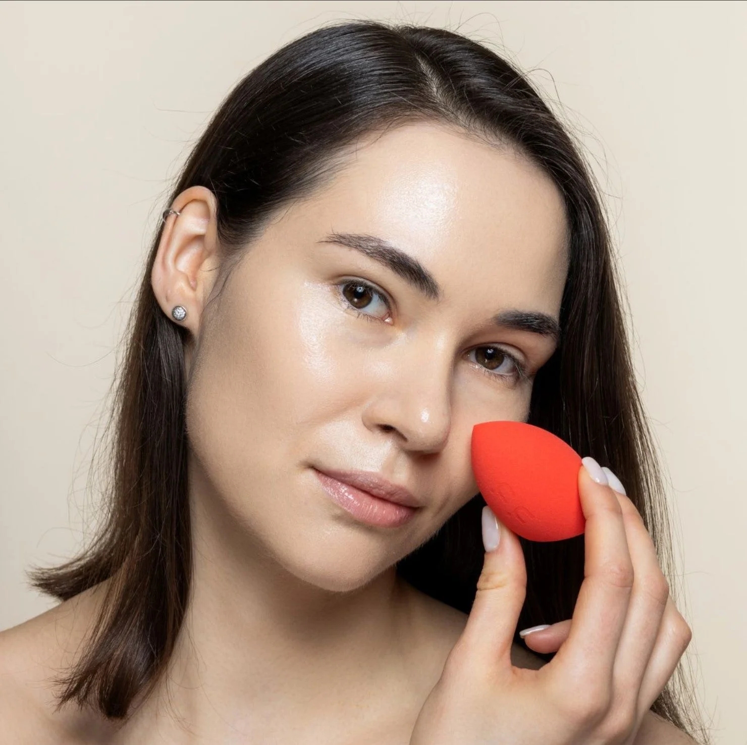Uoga Uoga Esponja para maquillaje y BB Cream - para un acabado natural