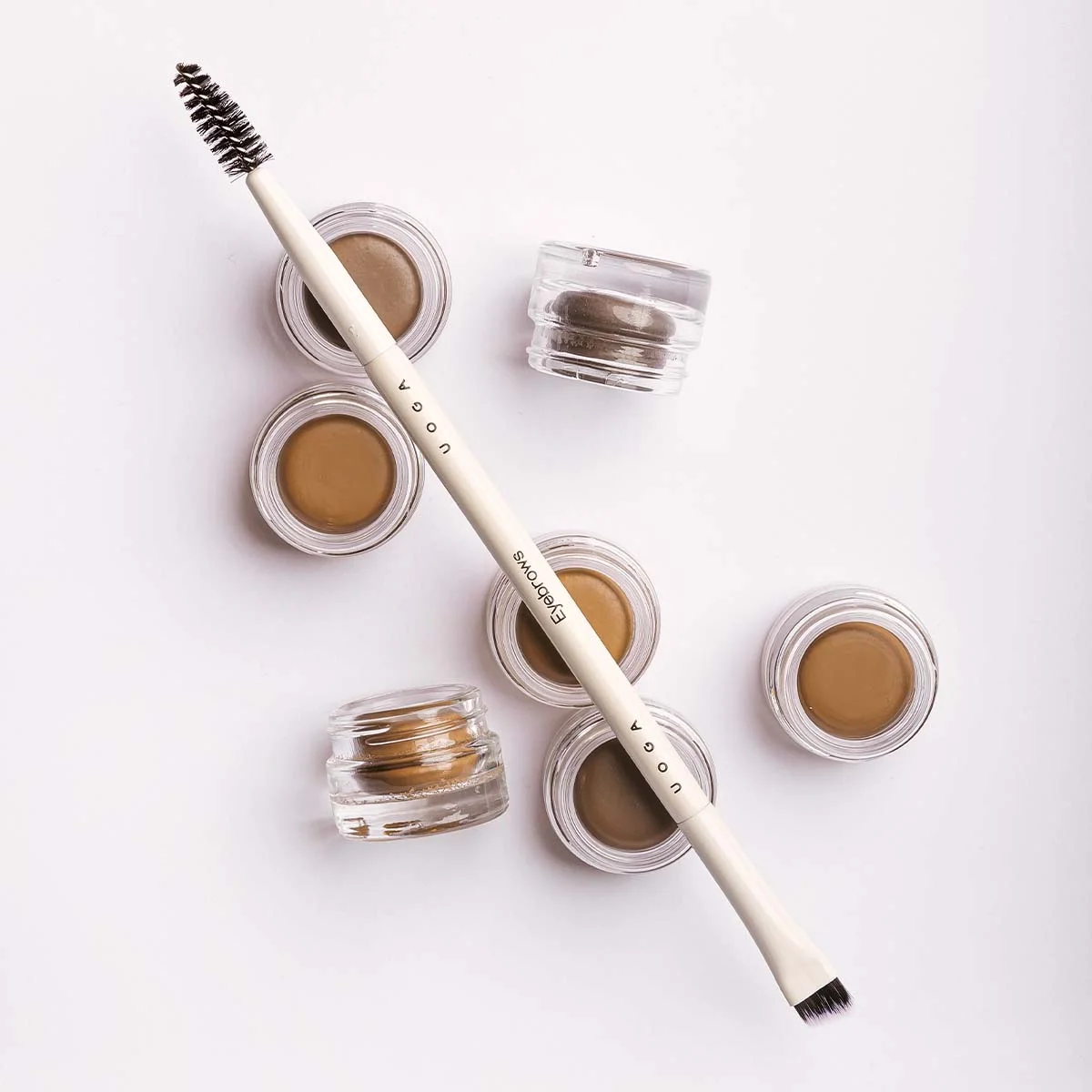 Uoga Uoga Pomada cremosa para cejas (2,5 ml) 792 Forest Path - Dark Brown - 3 tonos para un efecto de cejas más pobladas