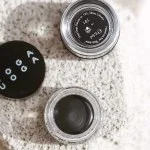 Uoga Uoga Delineador de ojos en crema (2,5 ml) - Black Drama - Negro - para maquillaje de día y de noche