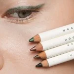 Uoga Uoga Lápiz de ojos suave BIO 850 Blacker than Black - Negro - 4 tonos para cada look