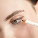 Uoga Uoga Lápiz de ojos suave BIO 850 Blacker than Black - Negro - 4 tonos para cada look