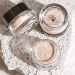 Uoga Uoga Sombras de ojos minerales sueltas con ámbar (1 g) 711 Autumn Light - 10 tonos