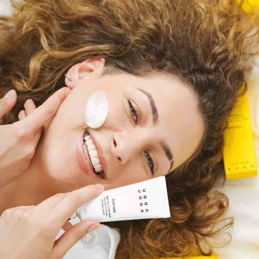 Uoga Uoga Mascarilla facial nocturna nutritiva Stillness BIO (40 ml) - con efecto hidratante intenso