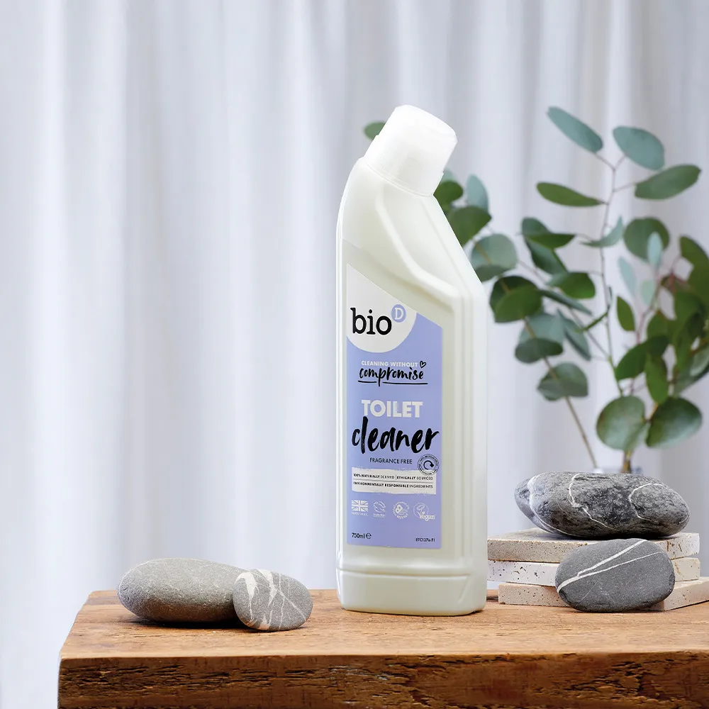 Bio-D Limpiador de inodoros hipoalergénico con aroma a hierba de limón (750 ml)