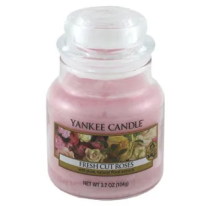 Yankee Candle Fresh Cut Roses vela aromática para mujer
