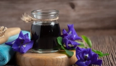 El secreto natural de la belleza se esconde en el aceite de borraja