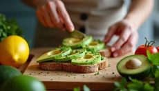 Inspírate con recetas de tostadas para placeres dulces y salados