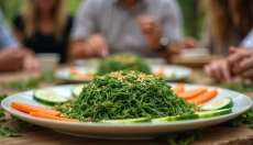 Cómo disfrutar de la ensalada de wakame y beneficiar a tu figura
