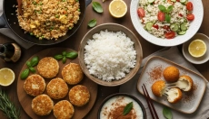 # Jak využít zbytky vařené rýže místo jejich vyhazování

## Cómo aprovechar las sobras de arroz coci